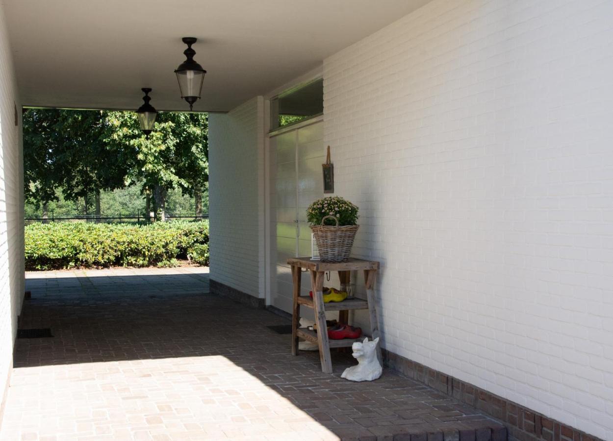 Bed And Breakfast Lindershoeve 버기크 외부 사진