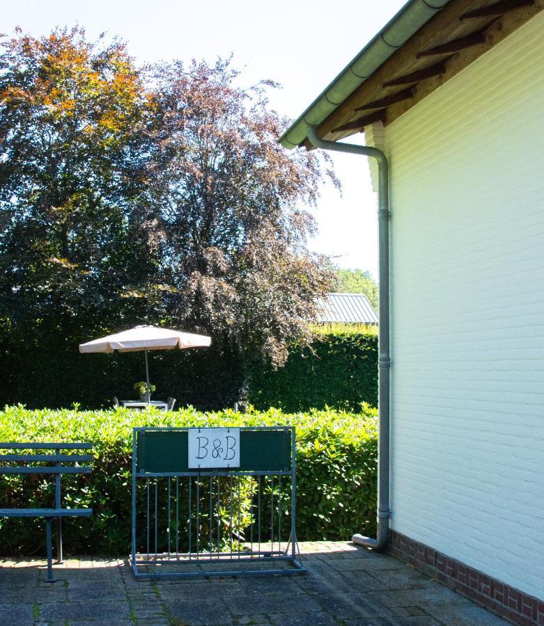 Bed And Breakfast Lindershoeve 버기크 외부 사진